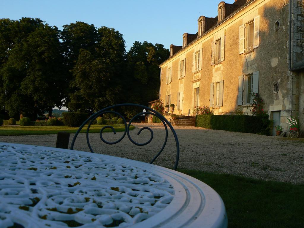 Manoir De Vilaines Varennes  Exterior photo