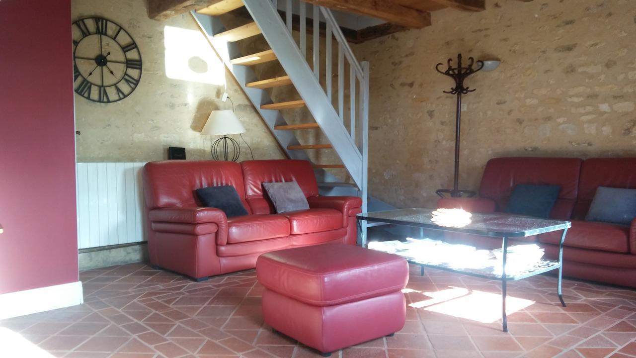 Manoir De Vilaines Varennes  Exterior photo